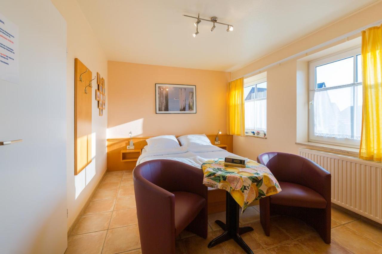 Der Suedschwede ... Dein Gaestehaus Mitten In Zingst Und Nah Zum Strand Екстер'єр фото