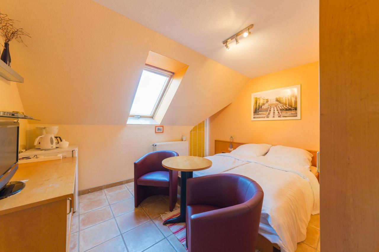Der Suedschwede ... Dein Gaestehaus Mitten In Zingst Und Nah Zum Strand Екстер'єр фото